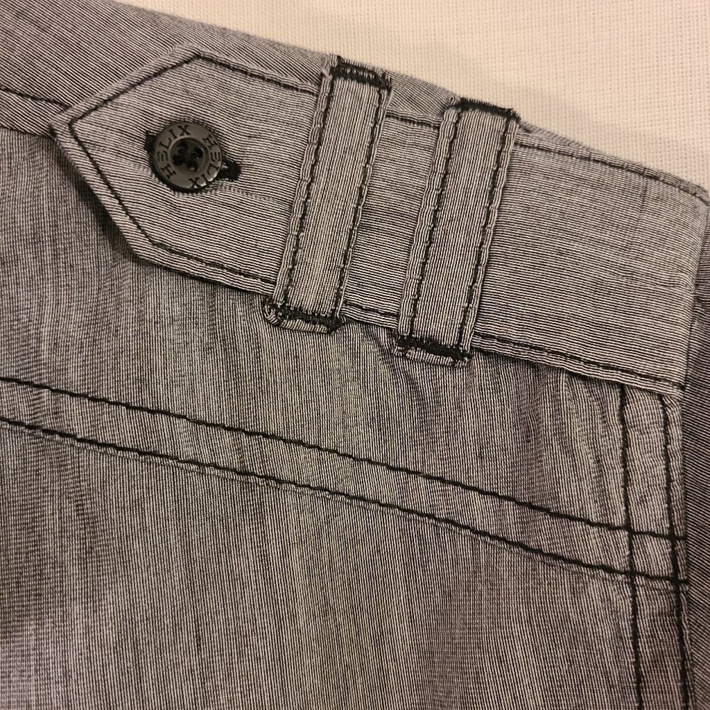 Men's Button up Shirt by Helix Size Large - Picture 2 of 9